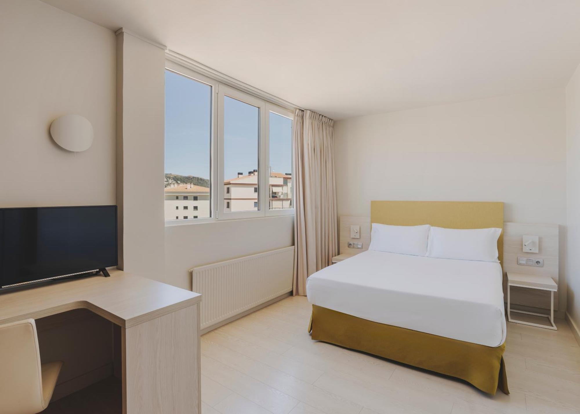 Hotel Mediterraneo Росас Номер фото