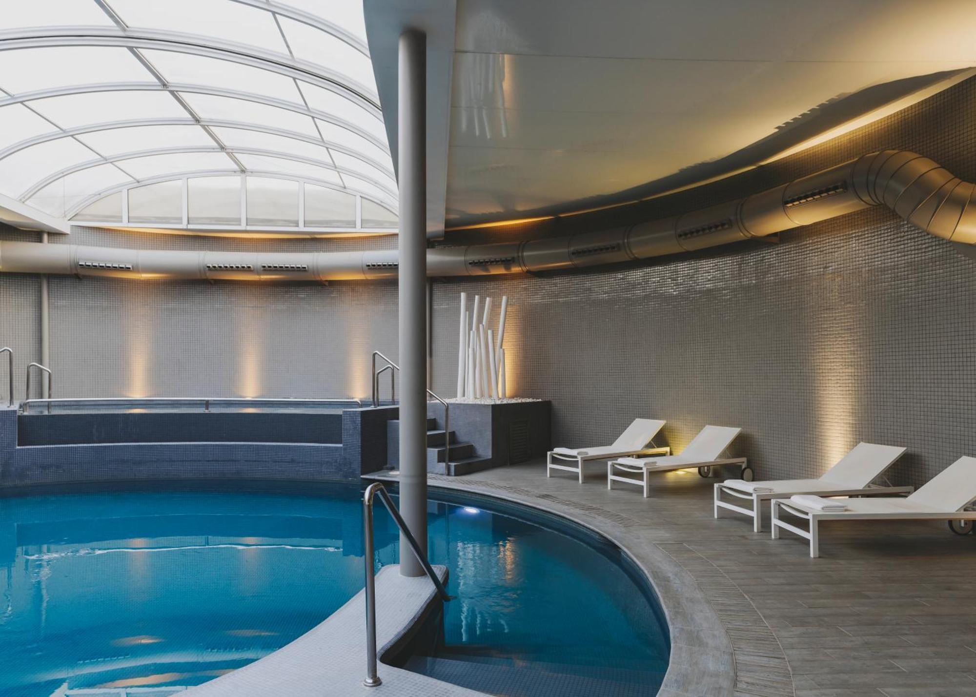 Hotel Mediterraneo Росас Экстерьер фото